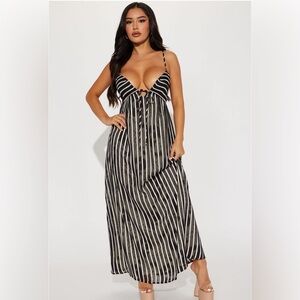 NWT Fashion Nova Dress